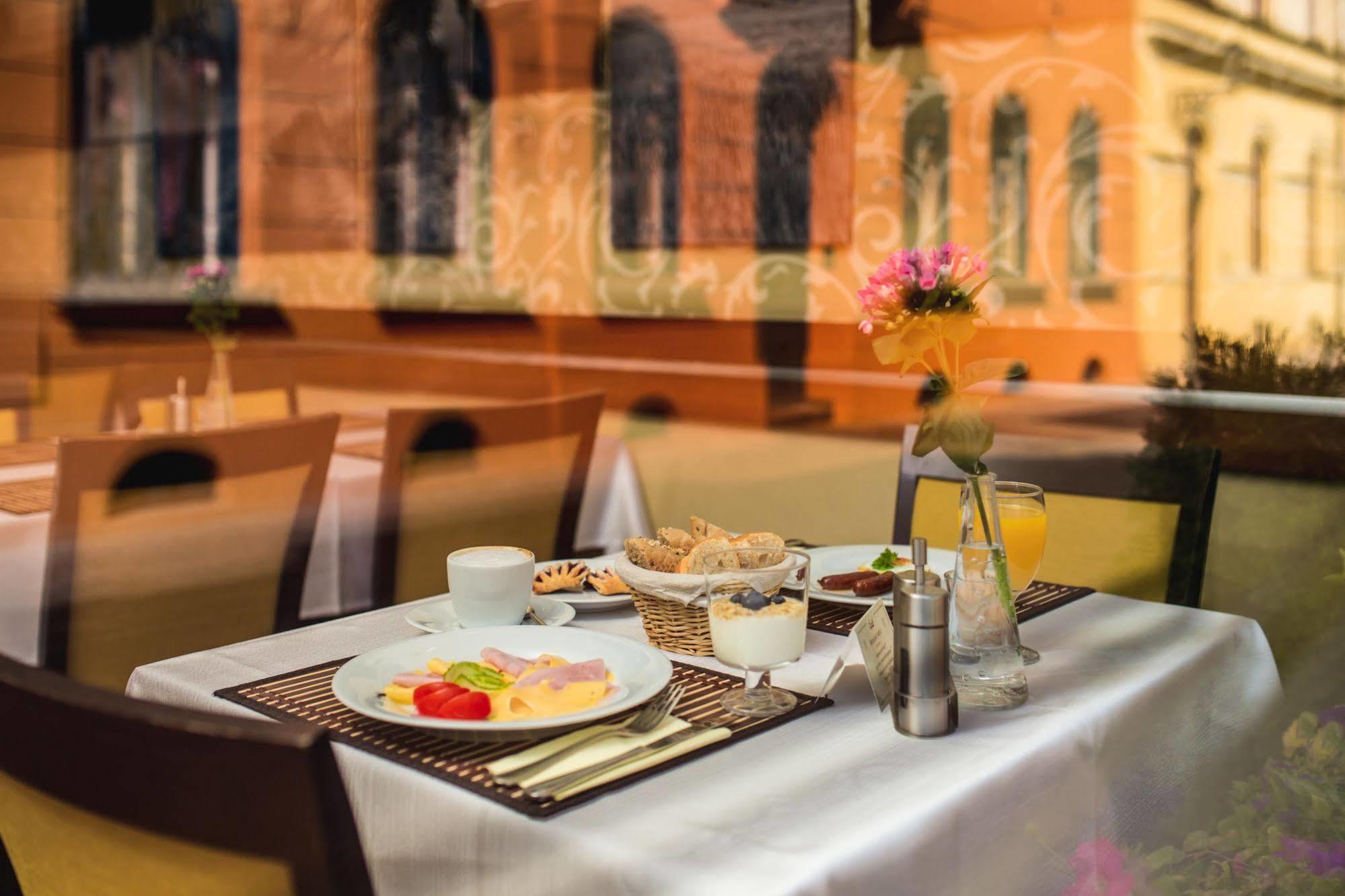 Boutique Hotel Bristol Кошице Екстер'єр фото